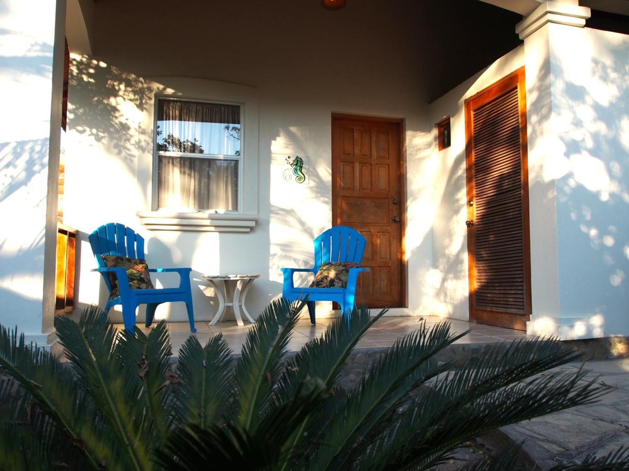 Surf Sanctuary Hotel El Limon Exterior photo